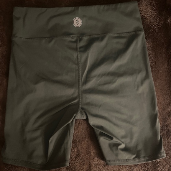 Parks Project Green Biker Shorts M - Picture 2 of 4